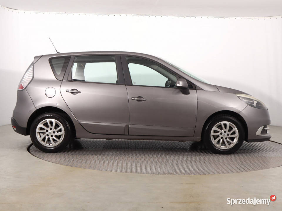 Renault Scenic 15 dCi sprzedam