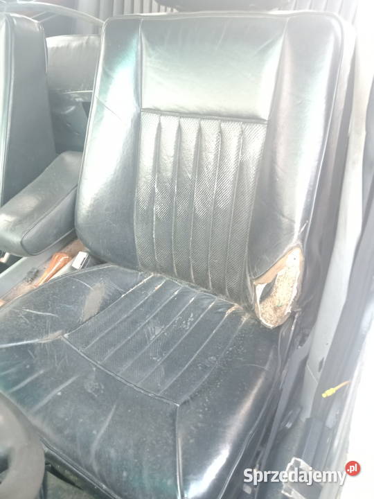 Mercedes W124 sedan wnętrze fotele skóra Rok produkcji 1990 Radom