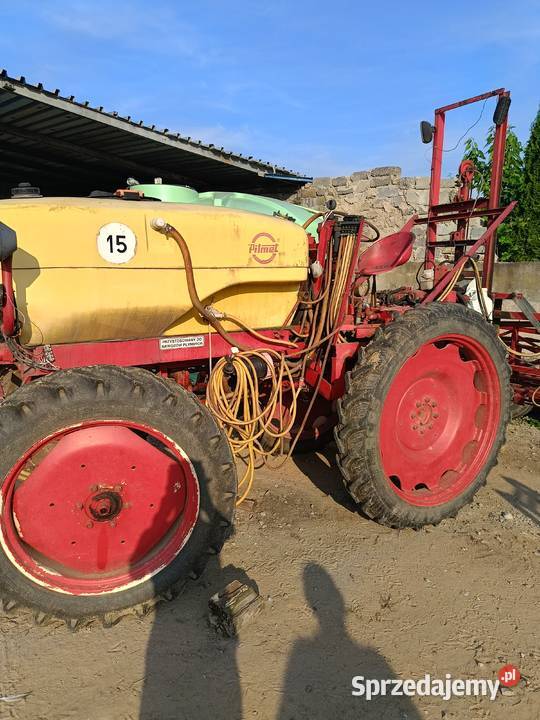 Opryskiwacz samojezdny sam nieuszkodzony Opryskiwacze sprzedam