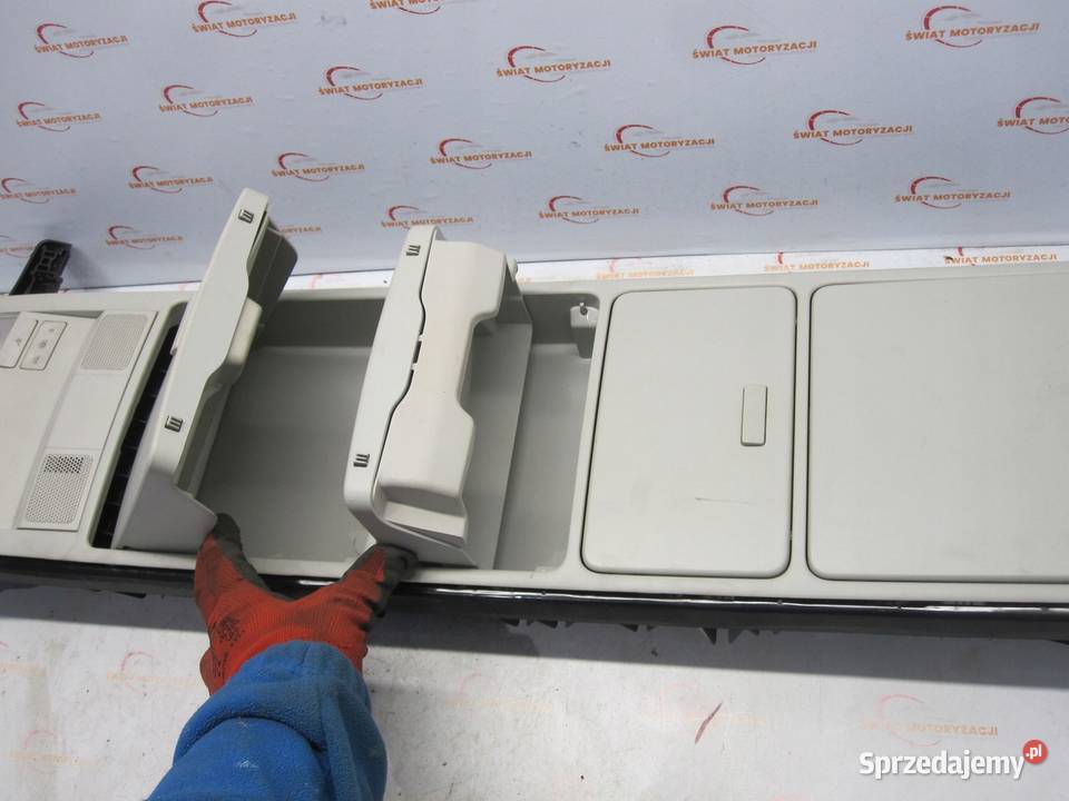 VW GOLF V PLUS 07r lampka podsufitki schowki