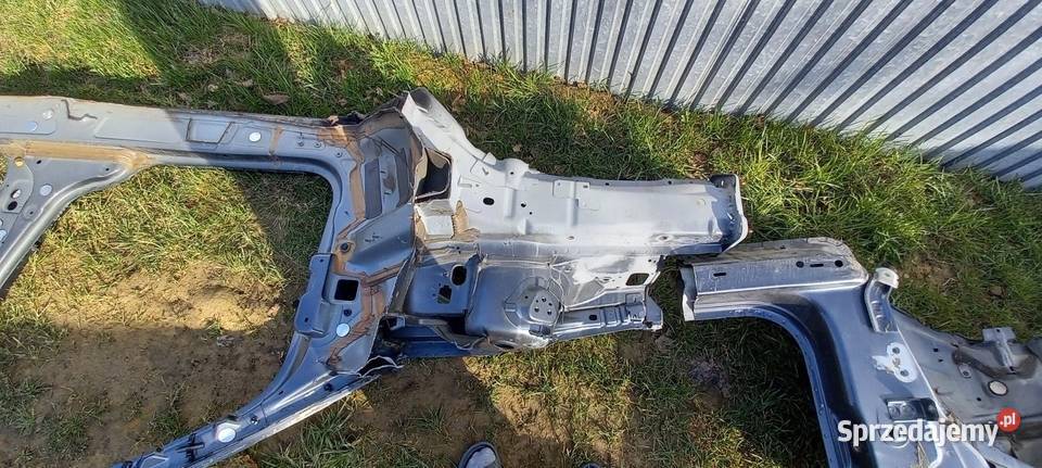 Ćwiartka przód lewą VOLVO V50 osobowe Nowy Sącz