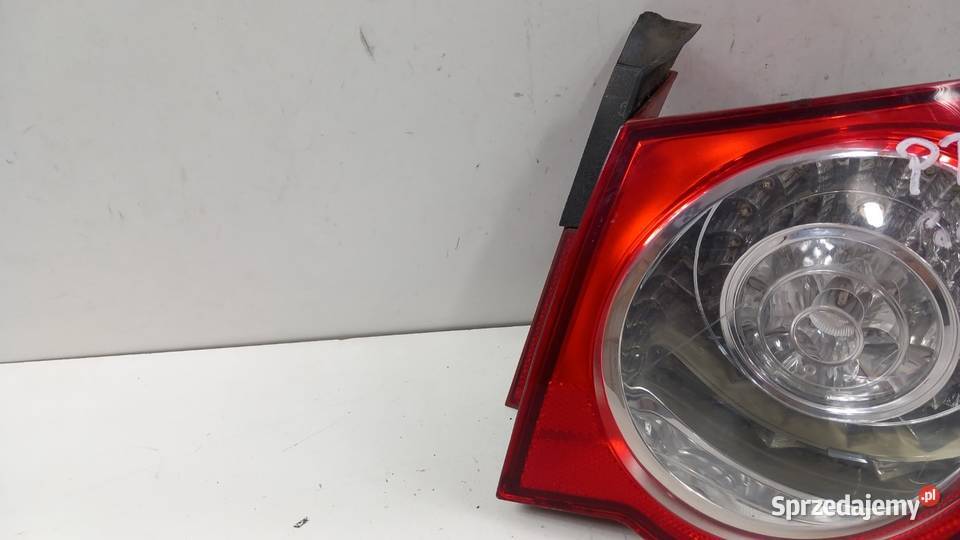 VW PASSAT B6 SEDAN LAMPA TYŁ PRAWA wielkopolskie Zbierkowo