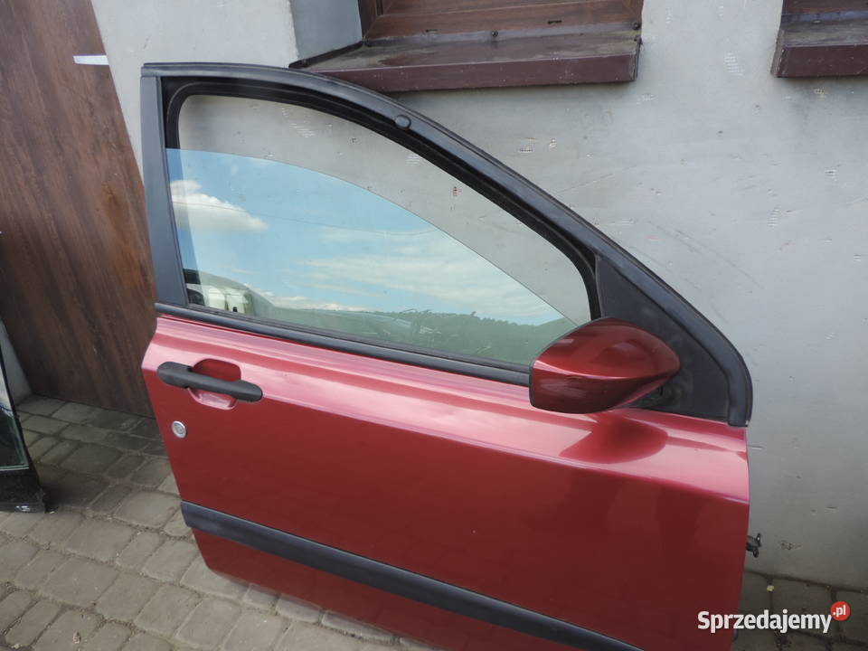 DRZWI PRAWY PRZÓD FIAT STILO 5D HB KOLOR 132F małopolskie Nowy Sącz