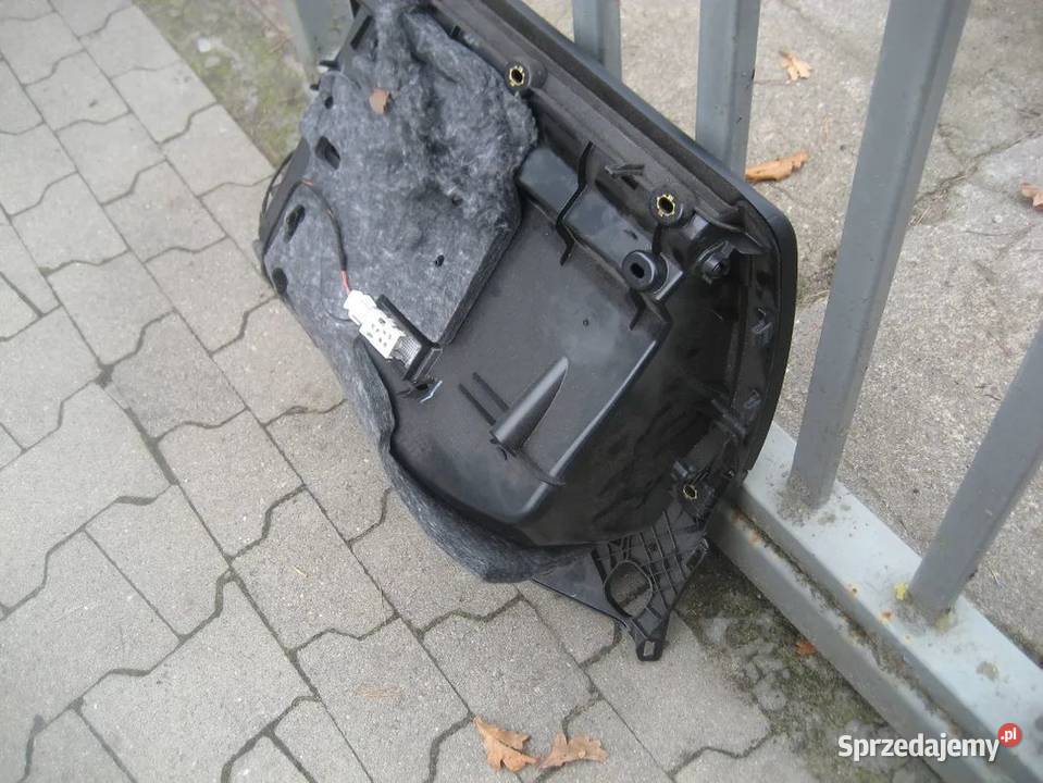 audi a4 b8 0811r schowek deski rozdzielczej Pozostałe Rakoniewice
