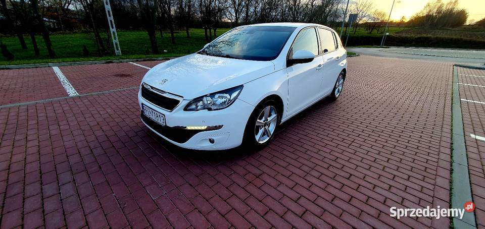Peugeot 308 12 benzyna 130 Super Stan Kańczuga