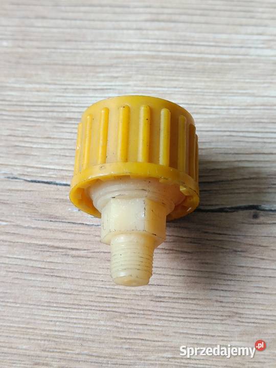 Smarowniczka ręczna do smarowania tylnego mostu