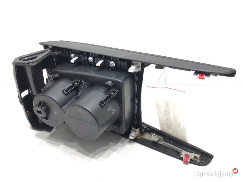 UCHWYT NA NAPOJE MAZDA 3 BM Hatchback KUBKI