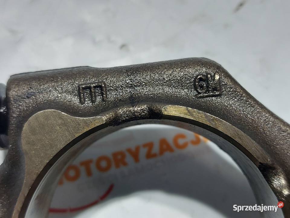 INSIGNIA ASTRA 20 CDTI A20DTH 140 tłok korbowód