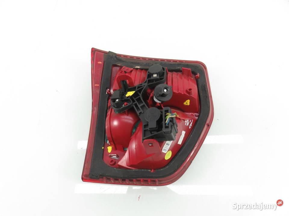 LAMPA PRAWA TYLNA KLAPA CITROEN C5 III