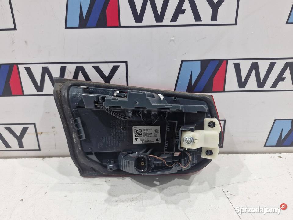 BMW F31 LCI LAMPY TYŁ KOMPLET 7369119 77369120