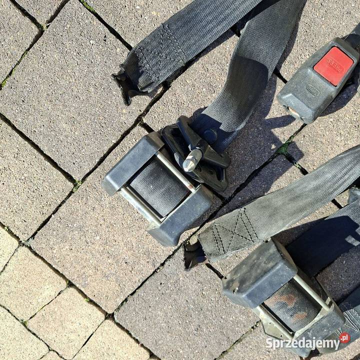 Zestaw części Fiat 126p EL FL różne pasy klosze opolskie Olesno sprzedam