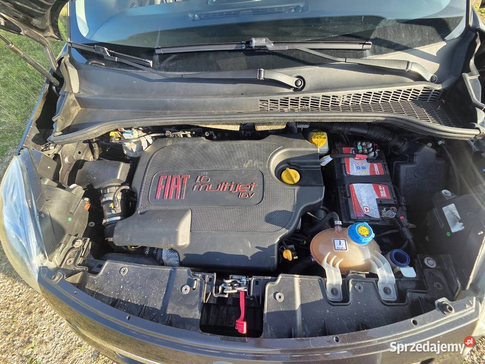 Zadbany Fiat 500 L Bruk