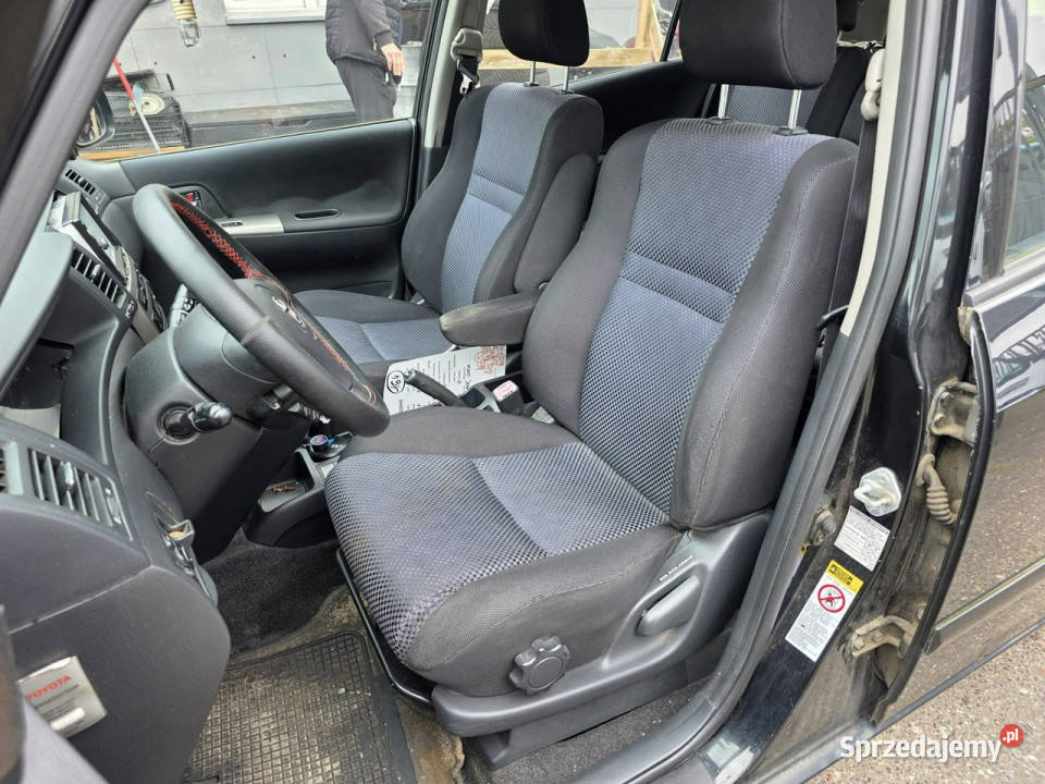 Toyota Corolla Verso 20 Diesel 90 Klimatyzacja Słupsk