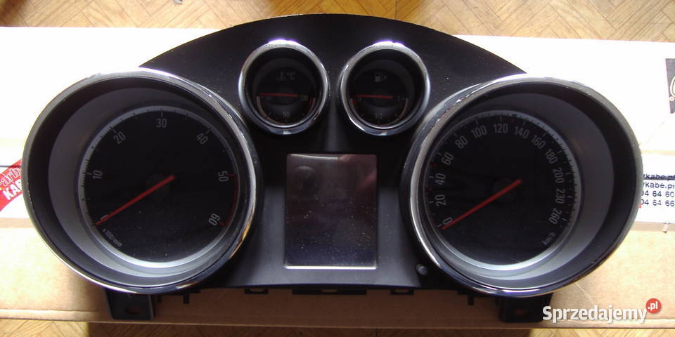 OPEL ASTRA J LICZNIK ZEGARY 13460581 BA1P