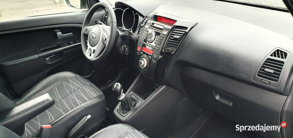 Kia Venga Podgrzewane foteleKlimatronikCzujniki elektryczne lusterka Przyszowice sprzedam