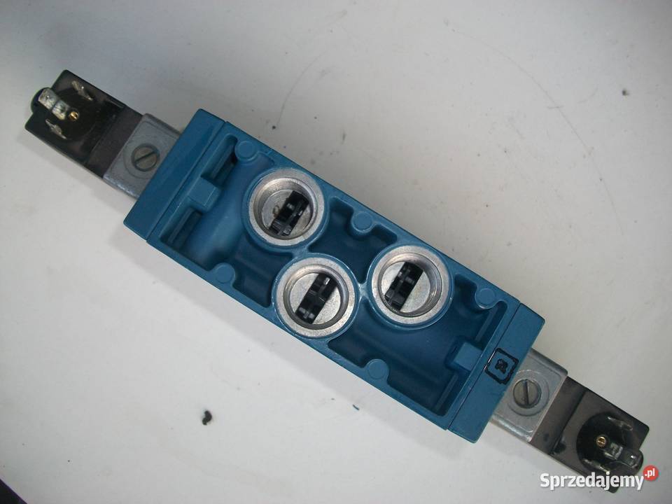 Zawór Wabco 5725555280 z cewką PRI 100 220VAC 12 Olkusz