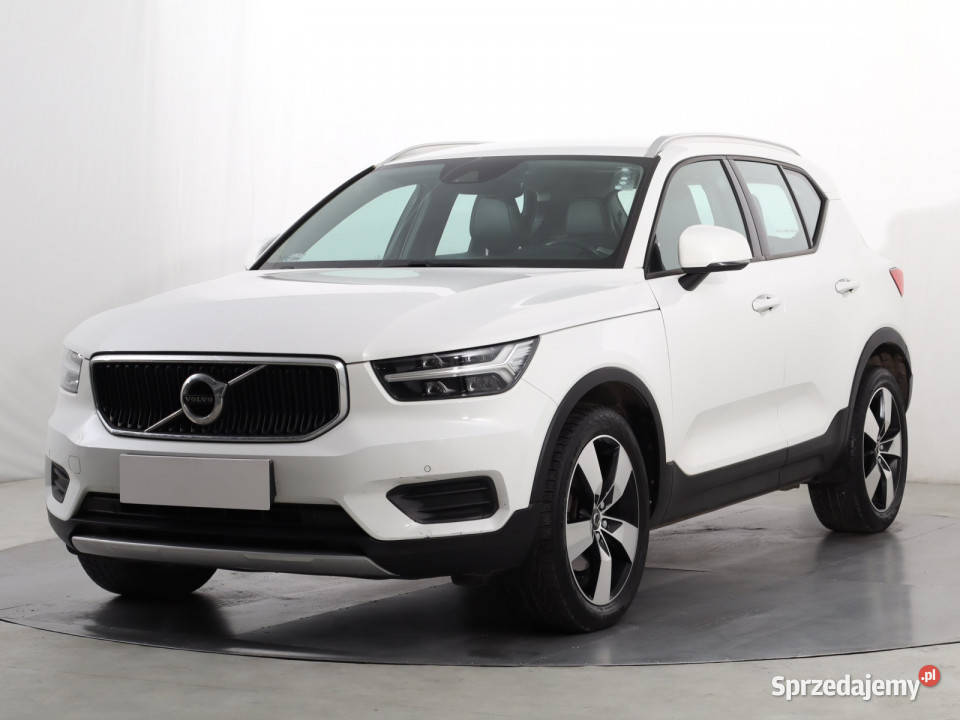 Volvo XC40 D4 AWD tempomat Katowice