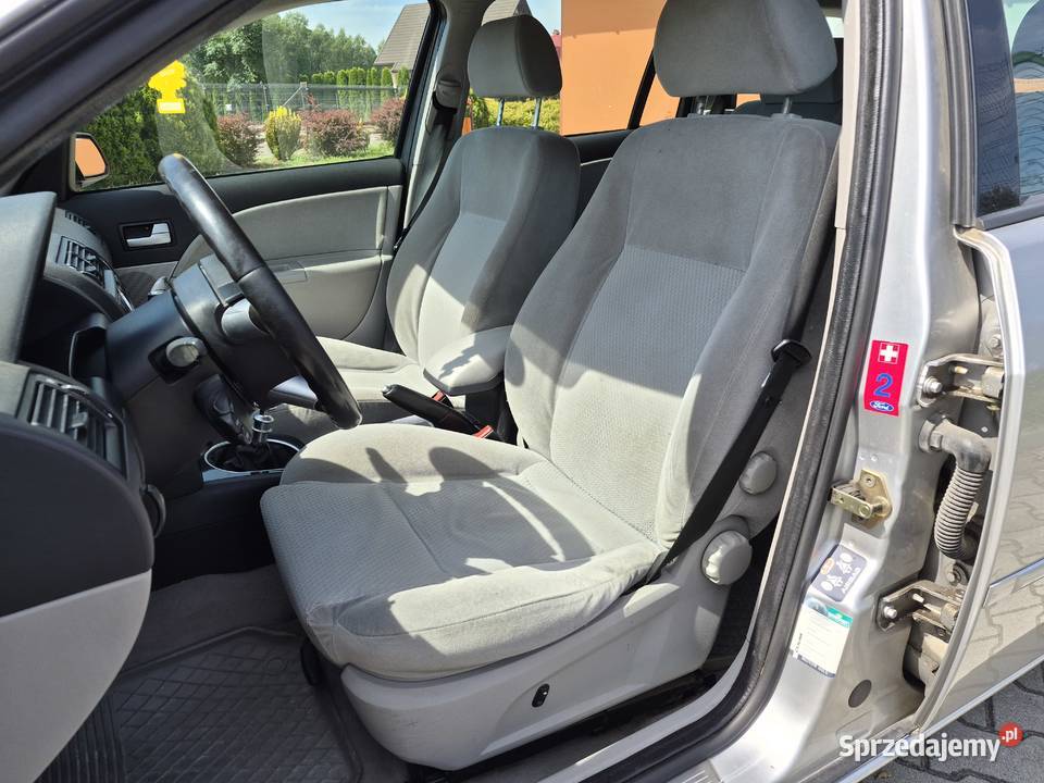 Ford Mondeo 25 V6 Ghia ładny stan dużo nowych Gniewczyna Łańcucka sprzedam