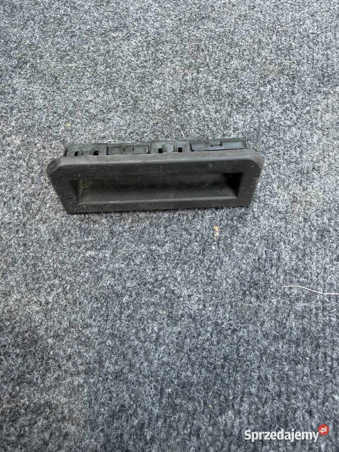 Klamka tylnej klapy Audi q3 2022 podkarpackie