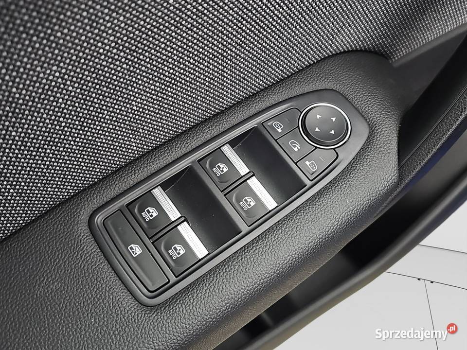Symbioz 16 ETech Full Hybrid 145 ESP Motoryzacja