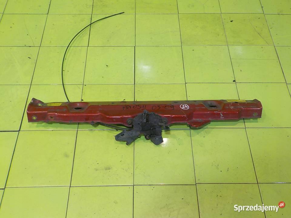 TOYOTA PRIUS II HB 5D 06r pas przedni gorny osobowe Suków sprzedam