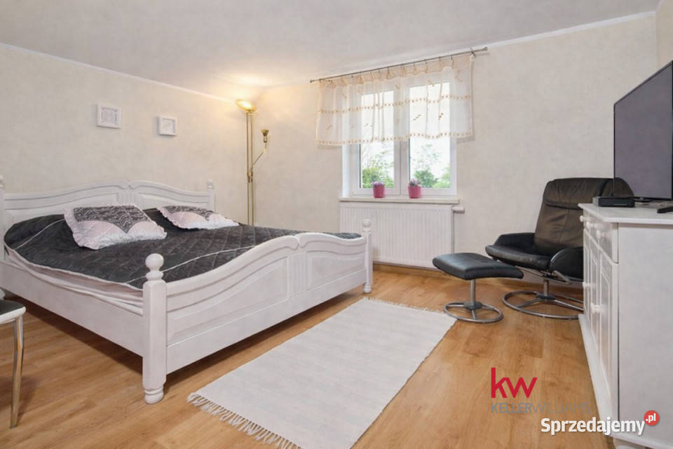 Dom wolnostojący 340m2 Leginy