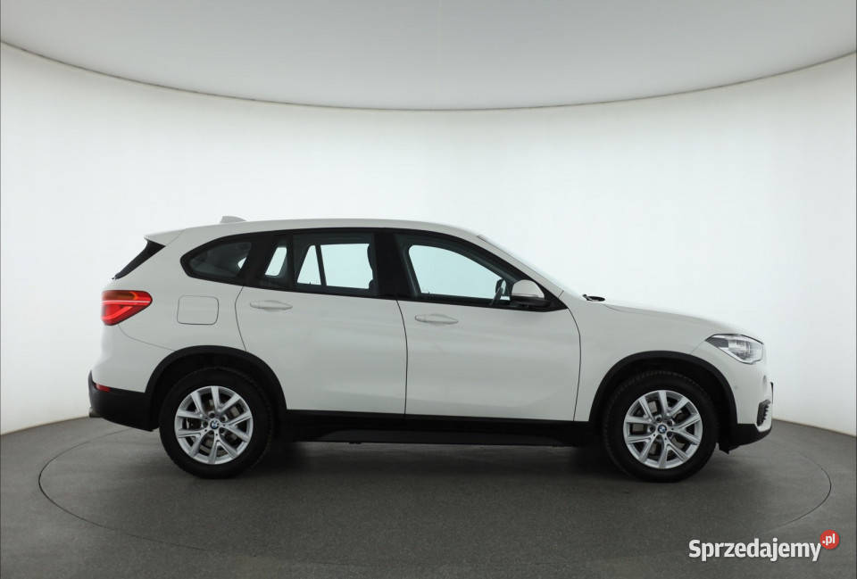 BMW X1 sDrive20i nawigacja