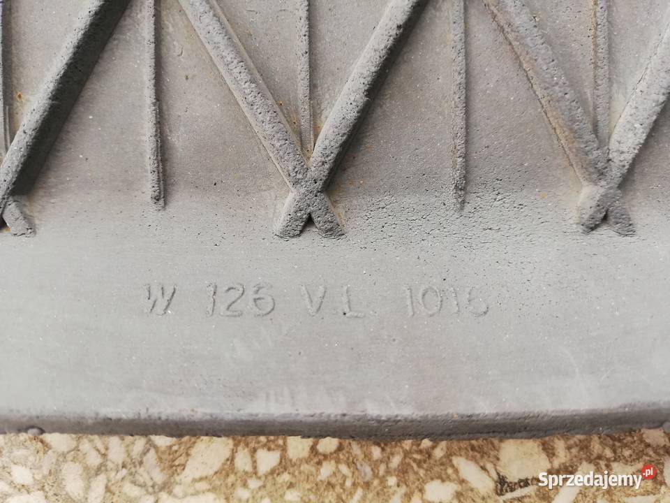 Mercedes 126 Dywanik sprzedam