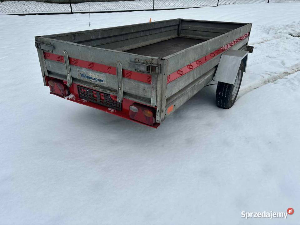 przyczepka samochodowa Niewiadów z chamulcem towarowe