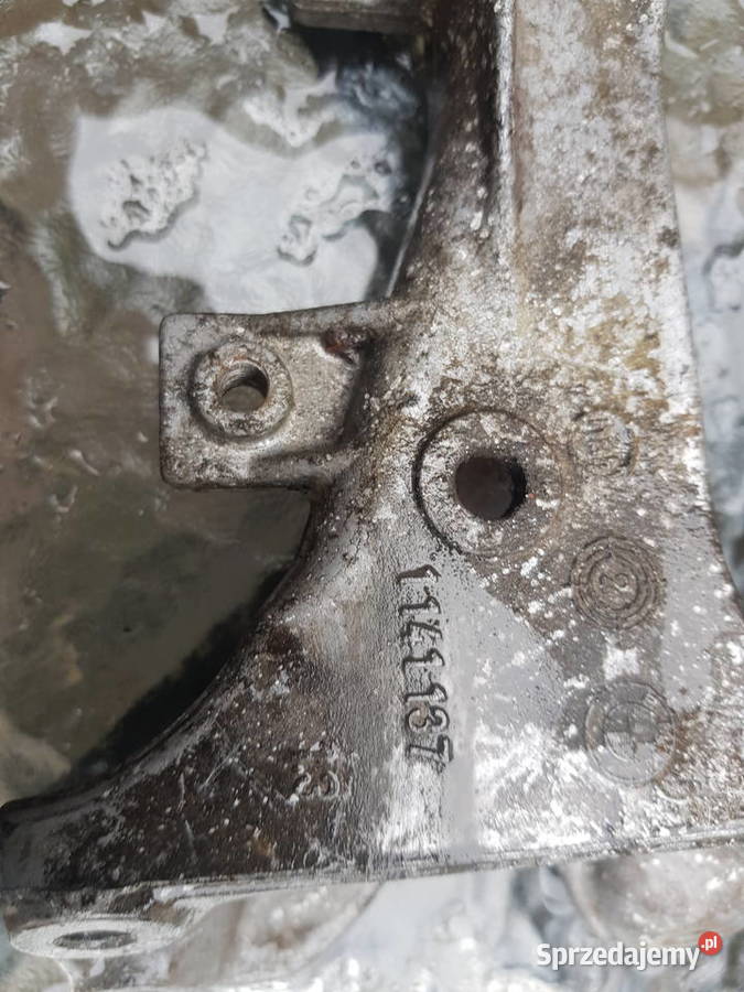 bmw e 36 lapa silnika orginal bmw 1141137 świętokrzyskie Jędrzejów sprzedam