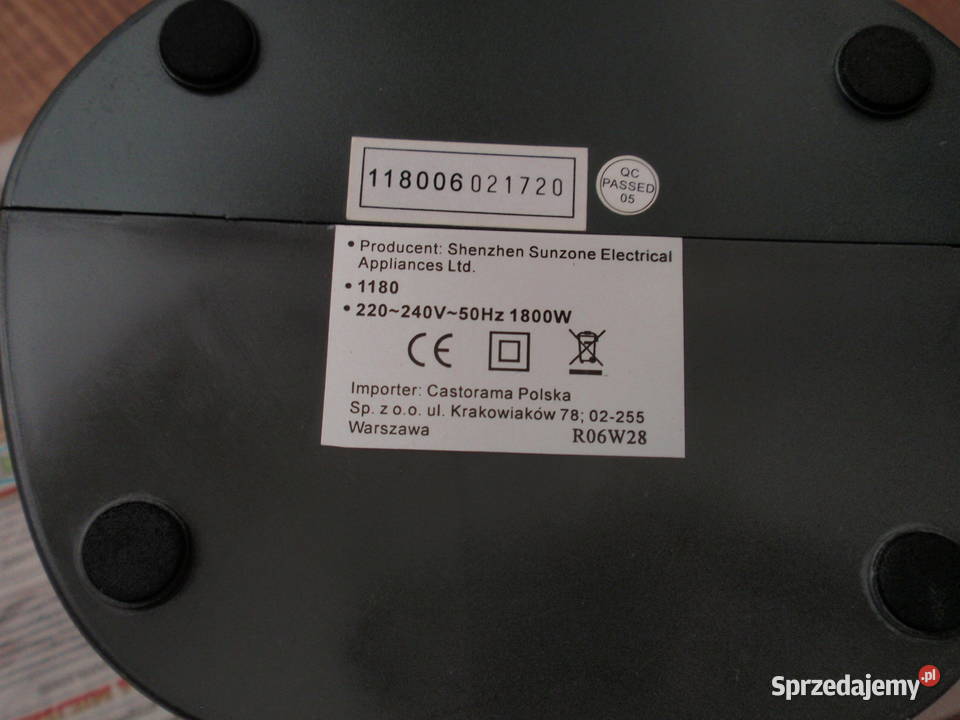 Grzejnik elektryczny R06W28 1800W