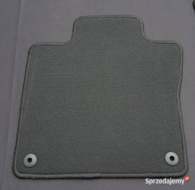 Volvo XC60 II Dywaniki oryginalne 32216555 Mielęcin