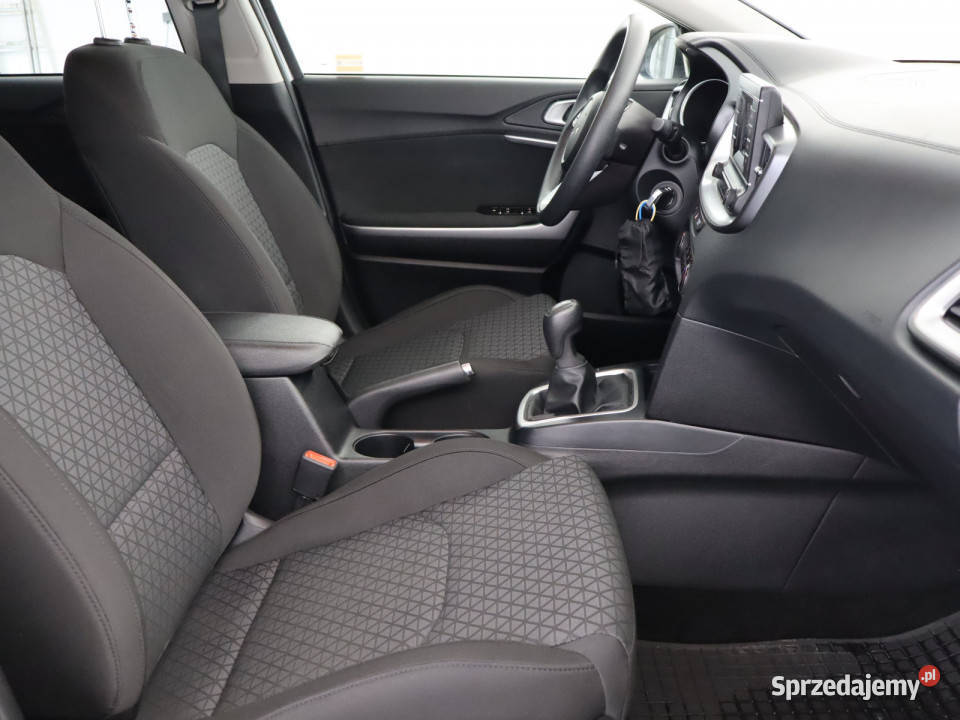 Kia Ceed 10 TGDI