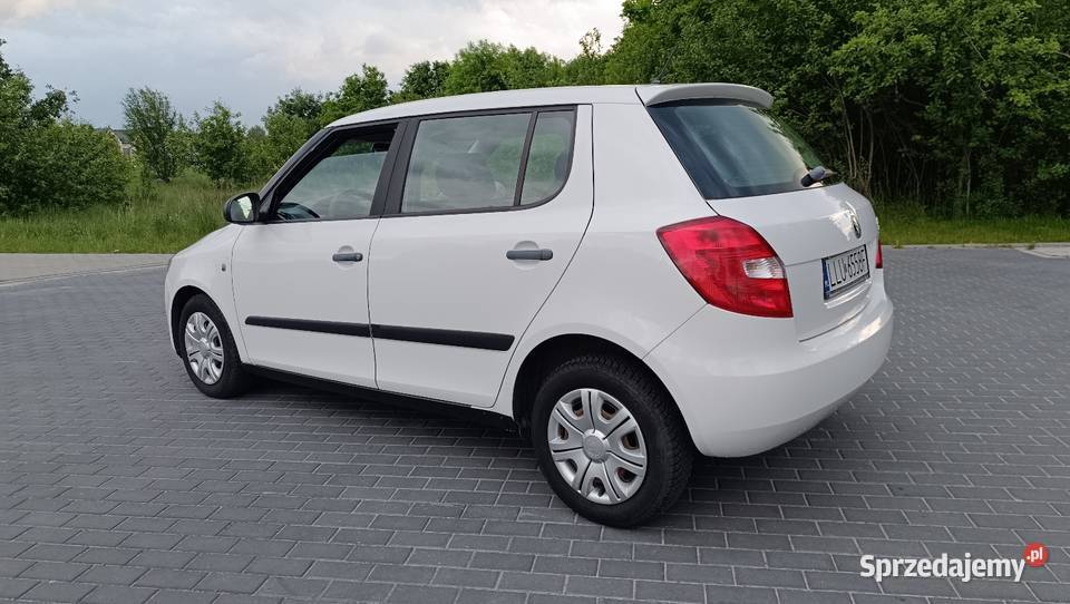 Skoda fabia 12 MPI klima niski przebieg biała VAT marża