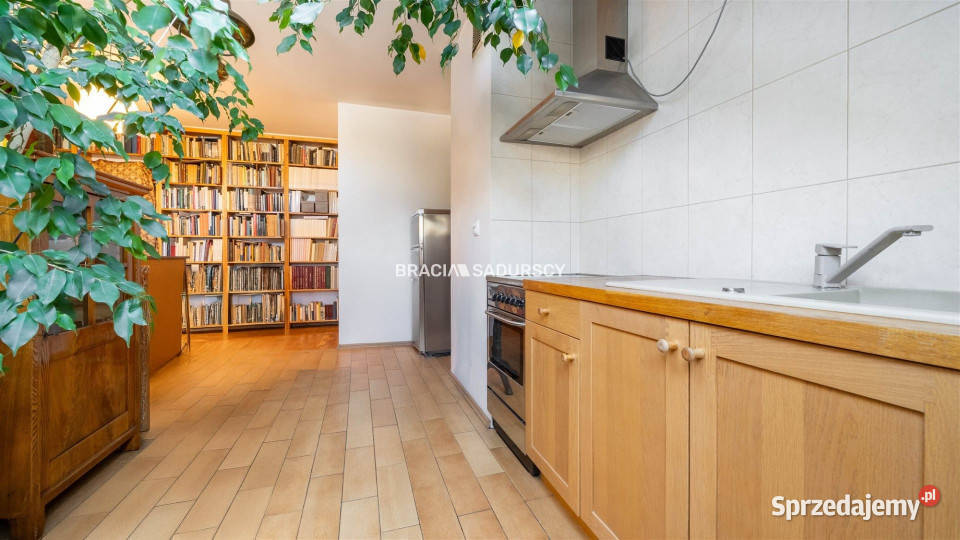 Do sprzedaży lokal Kraków 80m2