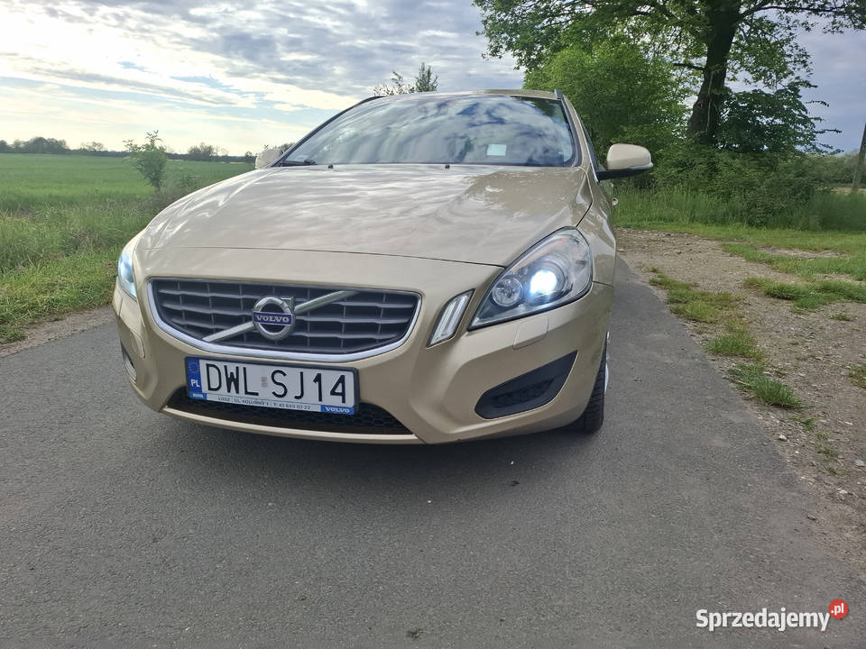 Volvo v60 d3 20 163 Wyszęcice sprzedam