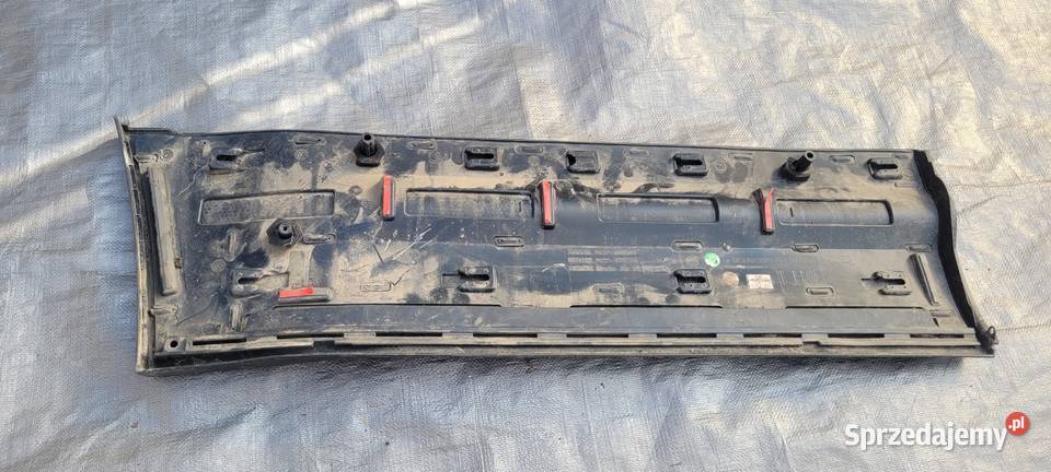 LAND ROVER DEFENDER L663 LISTWA DRZWI LEWY TYŁ Ruda Śląska sprzedam