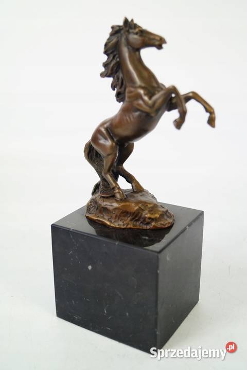 Figura z brązu rzeźba KOŃ konik dekoracja Gizałki sprzedam