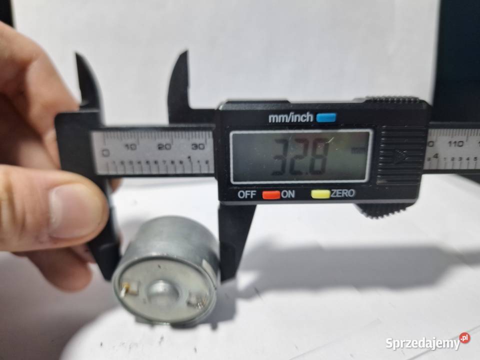 Silnik silniczek do magnetofonu 8A8 287 Międzychód