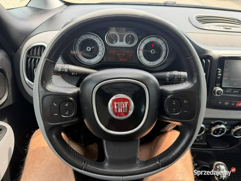 Fiat 500L Fiat 500L 14 170 Benzyna Automat Dach czujnik parkowania