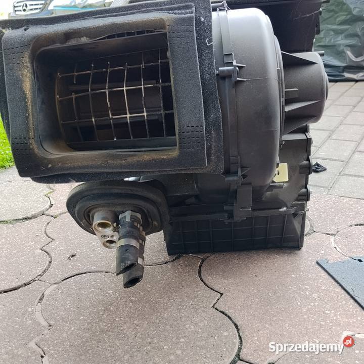 Nagrzewnica kompletna z dmuchawą Ford Focus Mk2