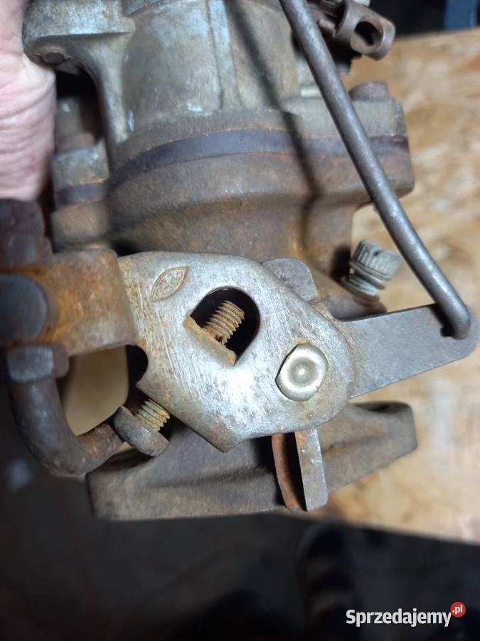 Gaźnik przedwojenny zabytkowy Opel Olimpia Blitz Rok produkcji 1939 Motoryzacja dolnośląskie Legnica