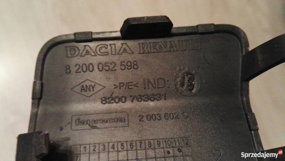 Dacia Sandero 0812 Zaślepka Haka Przód Międzychód