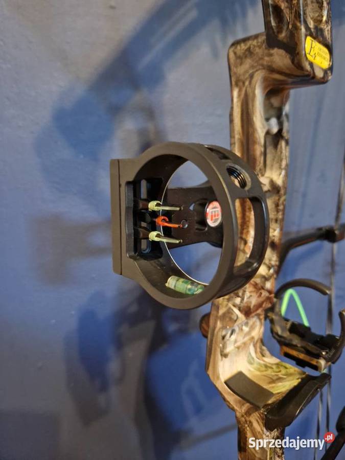 Łuk bloczkowy Axis 25 3070lb 32 Piła