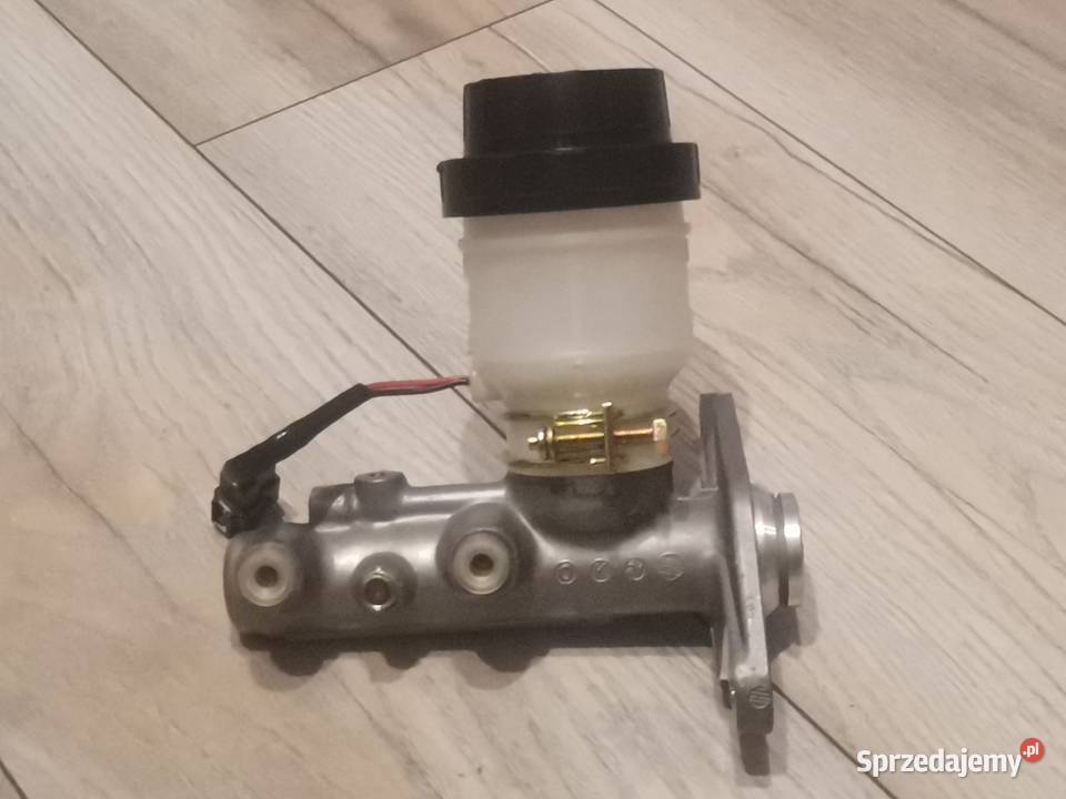 DAIHATSU ROKY SUV F70 F75 F80 F85 POMPA sprzedam