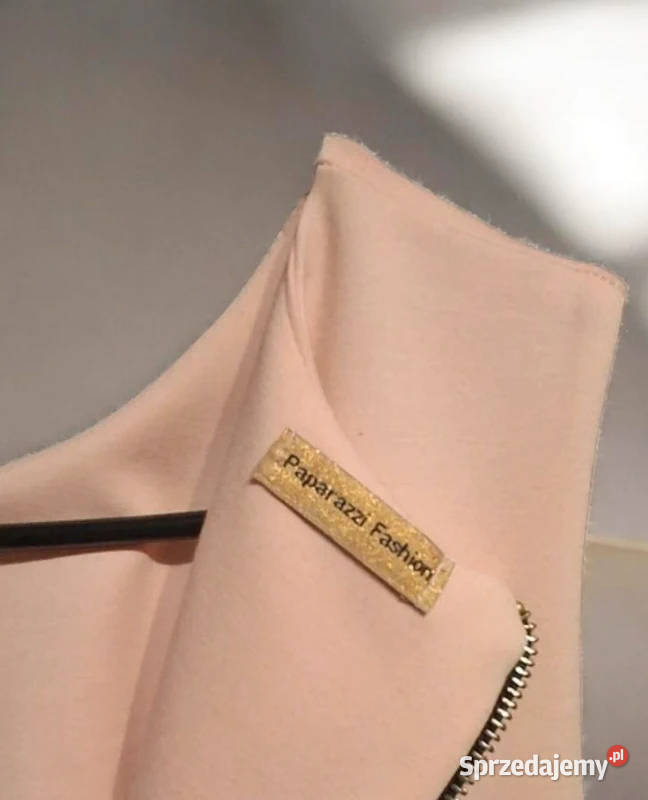 Sukienka pudrowa Paparazzi Fashion M 38 Łódź