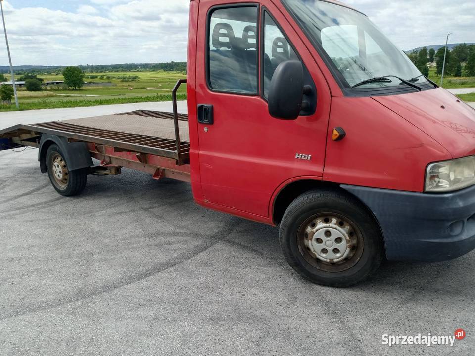 Peugeot boxer 28hdi autolaweta laweta czerwony Kielce