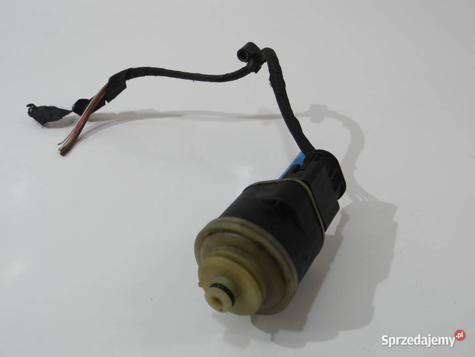 PODGRZEWACZ PALIWA BMW F10 F11 20D 8517897 lubelskie Strzyżewice sprzedam