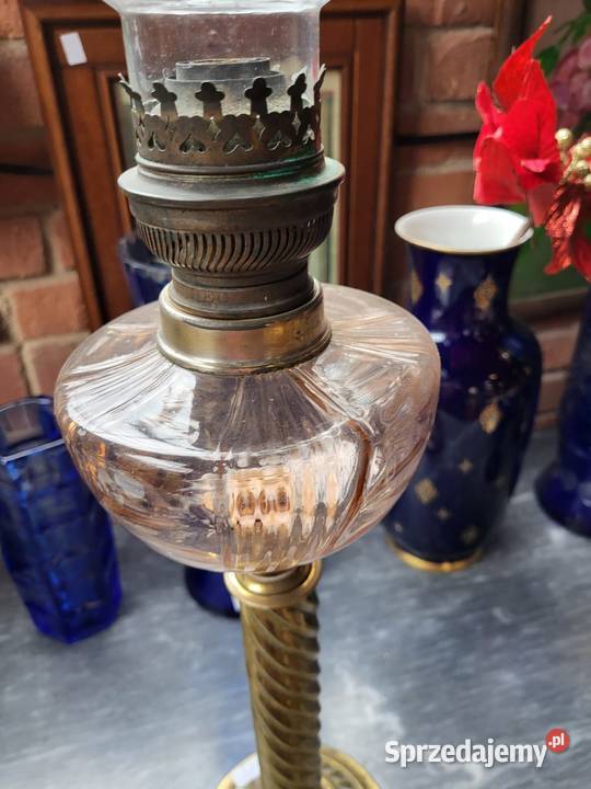 Stara lampa naftowa 3