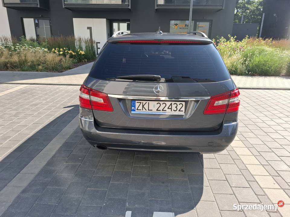 MercedesBenz E200 W212 Kombi Automat 184KM Pruszków